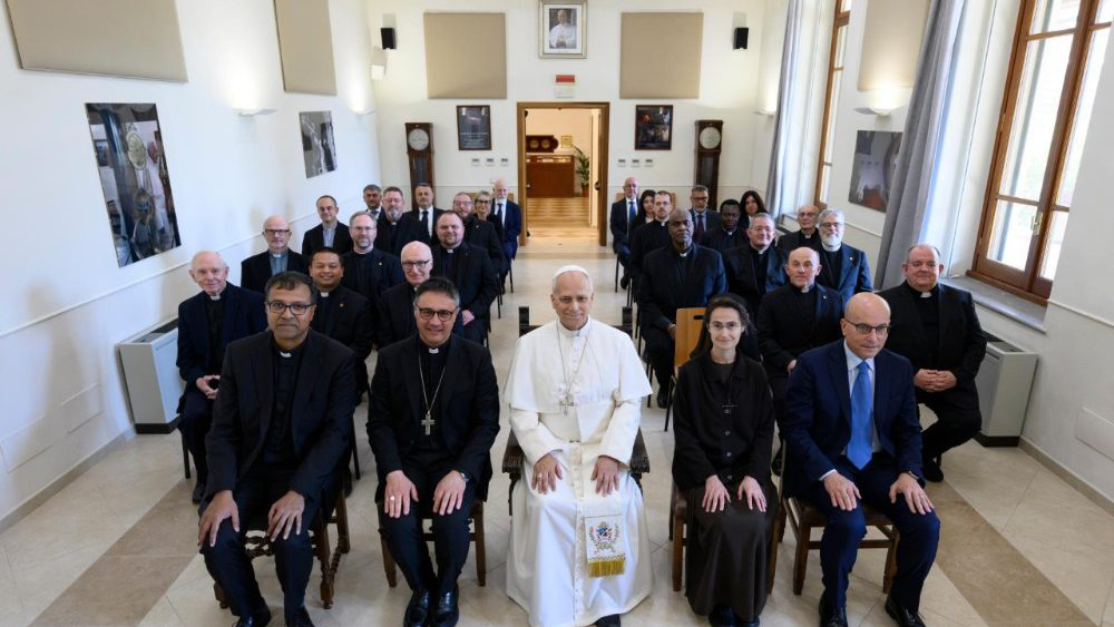 Le foto della visita di Leone XIV alla Specola Vaticana